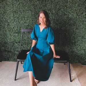 Chic Teal Midi Dress with Puff Sleeves